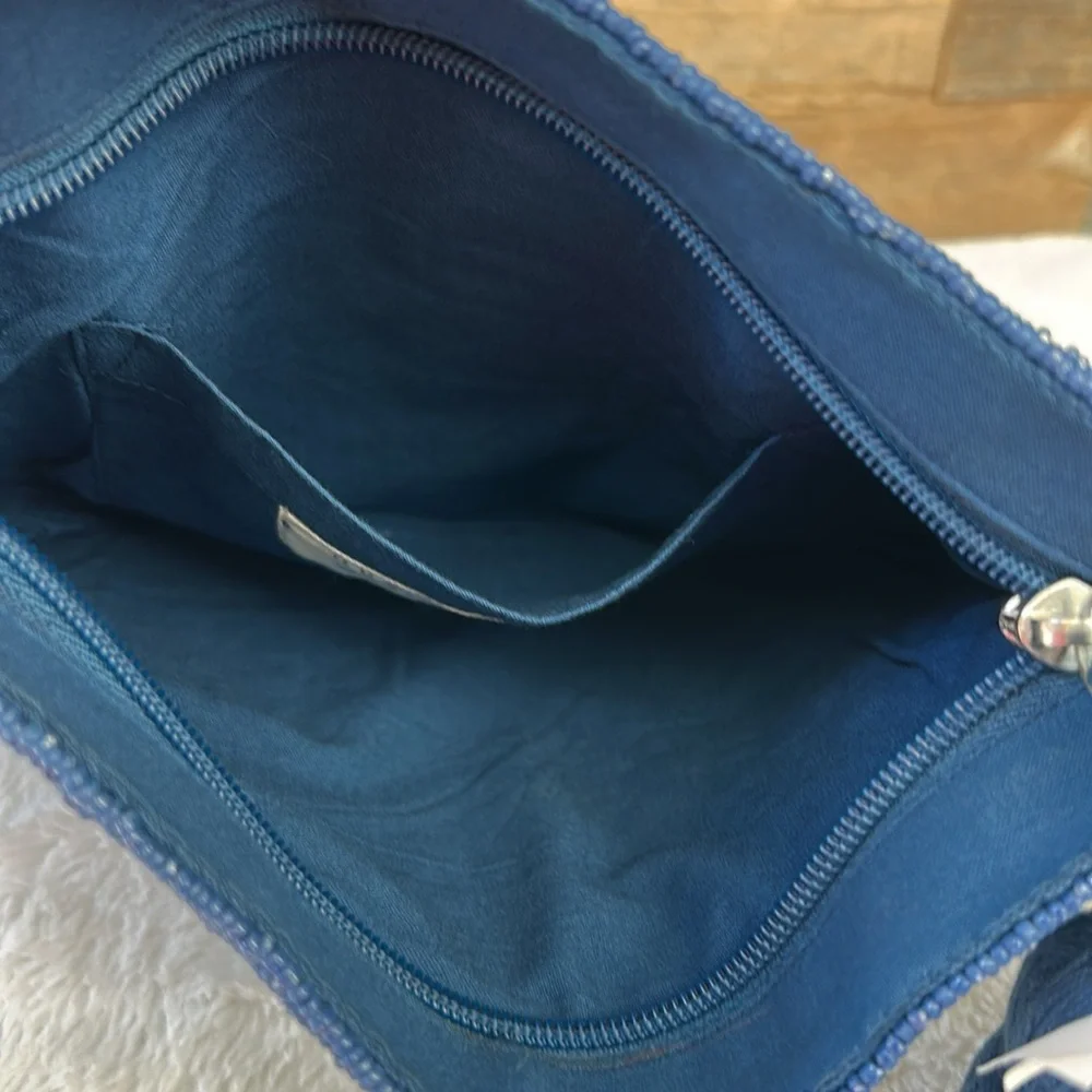 NWT Guadalupe Cacatua Beaded Clutch in Blue - Picture 7 of 8